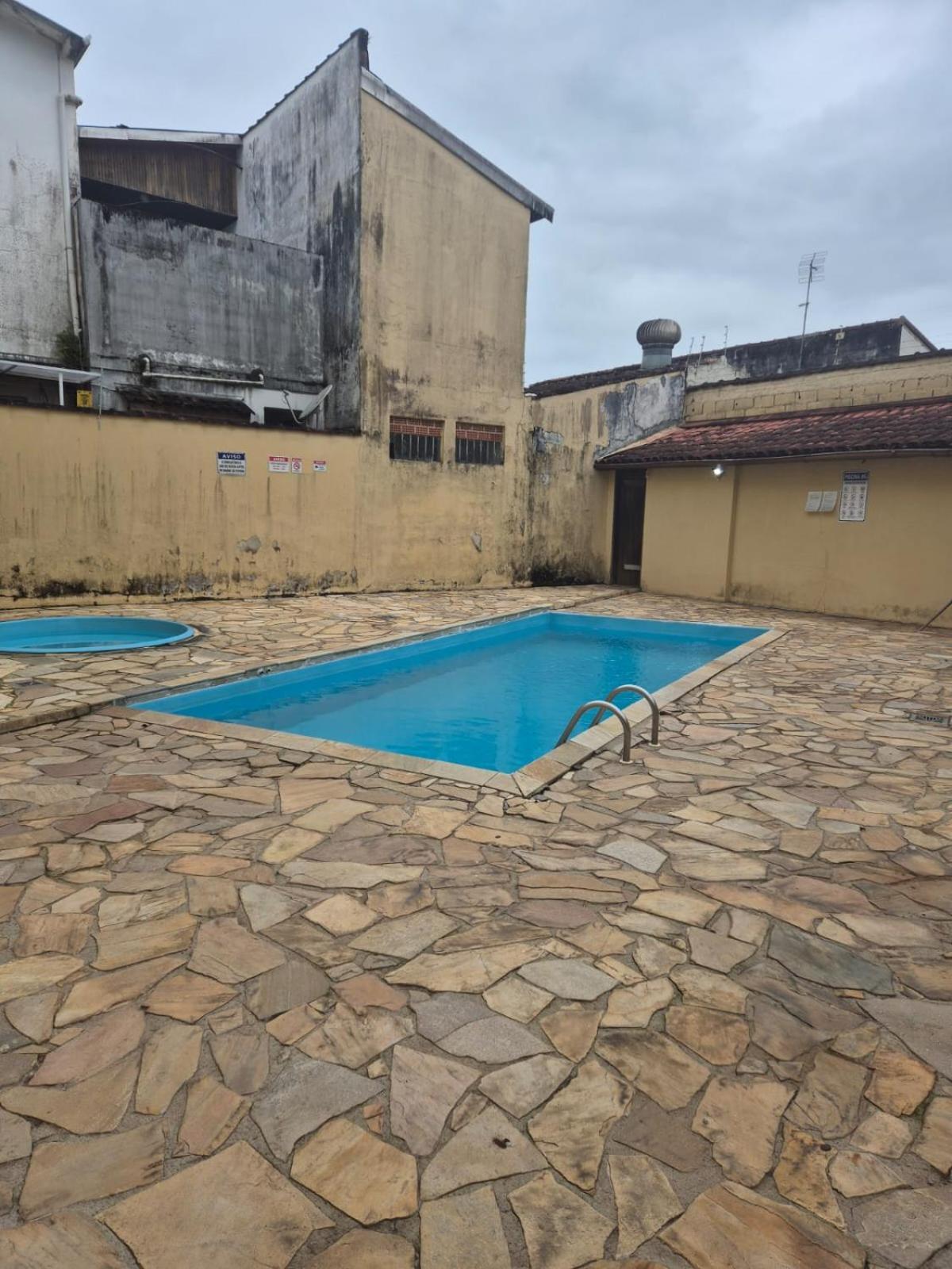 Casa 7 Em Ubatuba No Centro Condominio Com Piscina E Churrasqueira Bagian luar foto