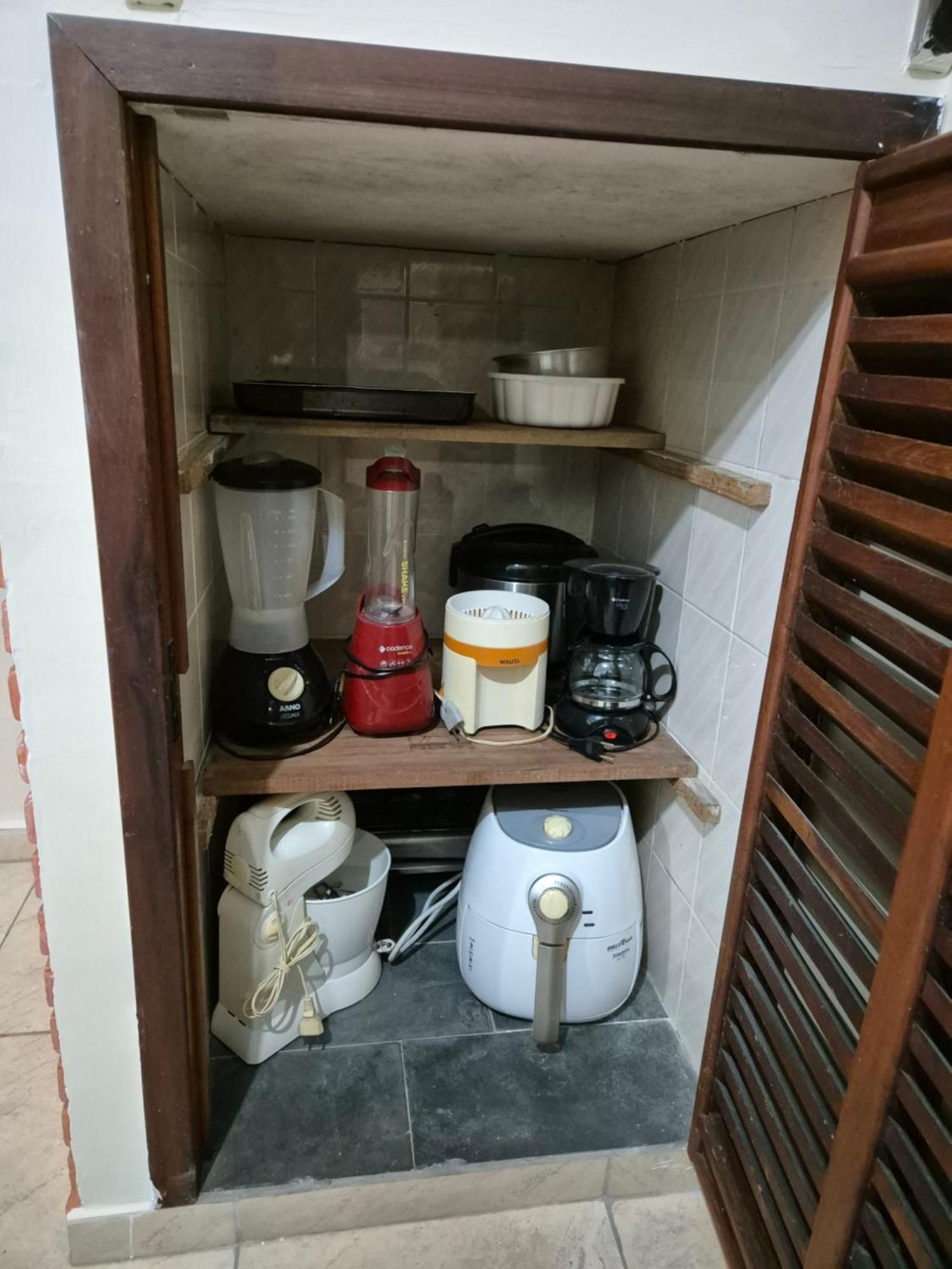 Casa 7 Em Ubatuba No Centro Condominio Com Piscina E Churrasqueira Bagian luar foto